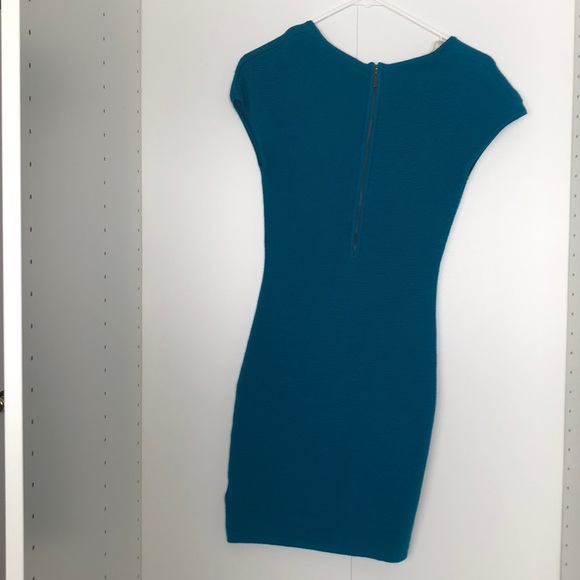 Bodycon type dress - Picture 3 of 6